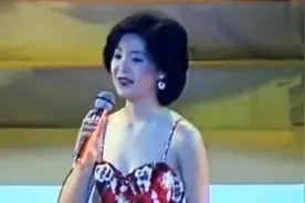邓丽君在大陆唯一有血缘的亲属侄女，长得真像，基因太强大了视频封面