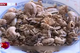 健康养生好生活，最最省钱的润喉方法，今天来教你一招视频封面