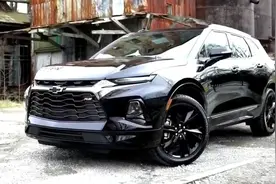 你喜欢来自美国的帅气黑武士吗？美规Blazer实拍视频了解一下视频封面