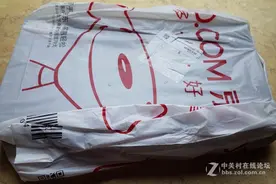 为信仰充值，年后入手雷蛇黑寡妇蜘蛛幻彩版机械键盘图片