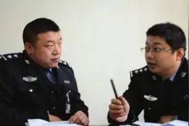孩子好像不认识我这个爸爸了图片