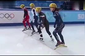回顾：李坚柔短道速滑夺冠，教练李琰掩面痛哭，连解说都不淡定了视频封面