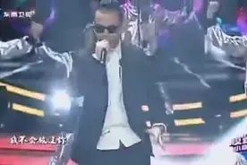 陈小春的‘’弟弟‘’上综艺节目，以假乱真视频封面