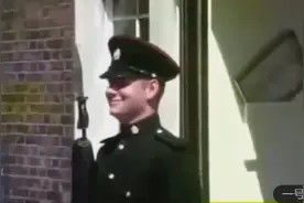 如何一秒让英国皇家卫兵笑出声，我服了！