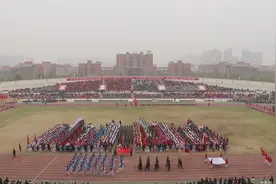 视觉盛宴！直击郑大校运开幕式方阵入场全过程视频封面