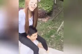 实拍：相差6岁的农村夫妻的幸福生活，网友呼又一次相信了爱情视频封面