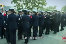 新兵入伍为什么要注销户口？国家考虑为军人好，网友：原来如此视频封面