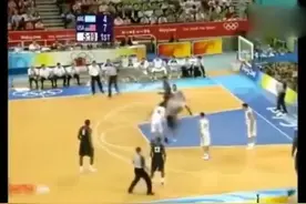 科比职业生涯的那些极限超长滞空，对手快被虐哭乐