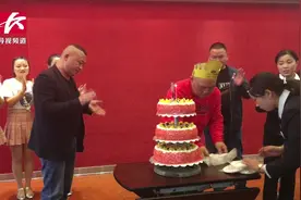 宁乡金太阳灰汤温泉美女踏青赏花游农庄引爆长沙视频封面