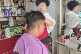 农村大哥去理发，理个好看的发型去相亲，媳妇听后瞬间变脸了