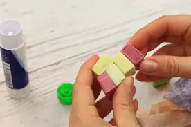 闺蜜互整，9个创意想法有趣的恶作剧游戏，那个惊艳到你了视频封面