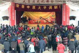 乡村里的年味儿别样浓图片