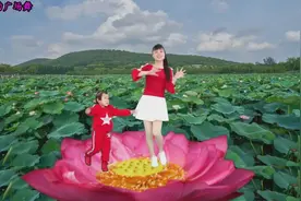 门丽的这首《美美哒》火了一年又一年，配上广场舞更好看！