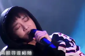 华晨宇-(一人饮酒醉)相思我愁断肠 -我多年为君一统天下...视频封面