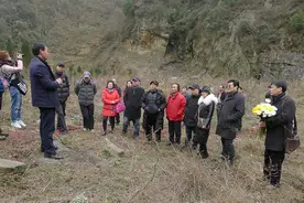 秦腔现代戏《家园》主创团队新春赴安康采风图片