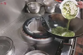 厨师嫌弃11600工资太低了，老板怒了：你炒个菜来看看视频封面