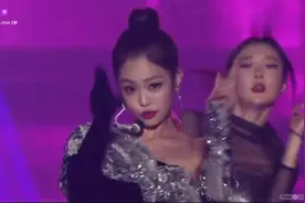 BLACKPINK 女团重磅出场，大秀姣好舞技，舞技一流啊！