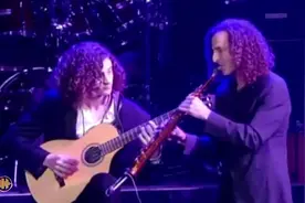 萨克斯大师肯尼基Kenny G与其儿子Max G同台演出视频封面