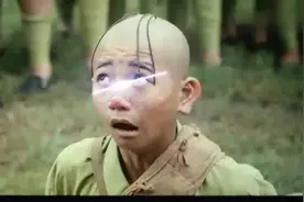 三毛扔手榴弹，一失误竟把长官给炸了，看了笑的腰疼，哈哈！