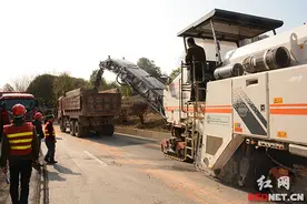 长沙东北二环线道路提质改造二阶段施工全面铺开图片