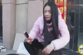 火车站附近，擦皮鞋骗术，已有多人中招视频封面