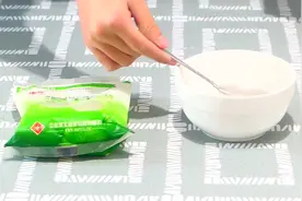 盐和水混合在一起到底会有什么样的反应呢？快来看看吧