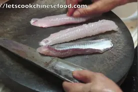 老奶奶一辈子的手艺，教你如何做鱼糊