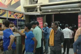 印度人对酒的痴迷一点都不输俄罗斯 宁愿睡大街也要省钱买酒喝视频封面