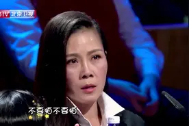 小姑娘陈果淡定开唱《不要怕》一张嘴，评委们眼睛都睁大了，厉害