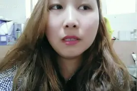 下楼取快递运费吓到小妹了50元，德邦快递10斤50元大家觉得贵吗？视频封面
