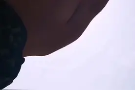 学条令系列：军人打伞通常左手持伞，不得在非雨雪天气打伞（黄山  童智豪  徐志辉）@抖音小助手