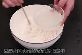 发面时要不要加食盐？懂的人还不多，难怪发的面蜂窝少不劲道