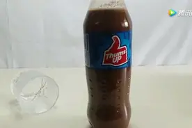 为什么喝了牛奶不能喝可乐！视频封面