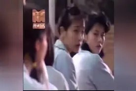 实拍90年代广东电子厂打工妹的真实生活，现在看来好心酸！视频封面