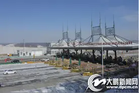 公路客运昨日全线恢复营运图片
