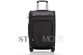 TUMI为有情人搜罗一系列精彩情人节礼品图片