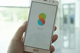 红米手机上网速度很慢怎么办？关闭这个开关快速搞定