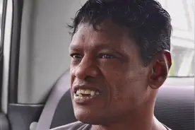 生命之殇，一个被鸡养大的孩子，行为怪异不会社交