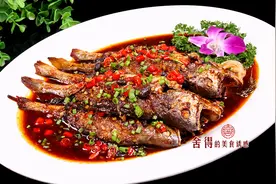 小黄鱼这样做不会有腥味，煎鱼不粘锅，味道鲜美，香气扑鼻