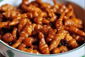 这4类食物少吃为好，不仅肥胖、伤肠胃，还遗传下一代！视频封面