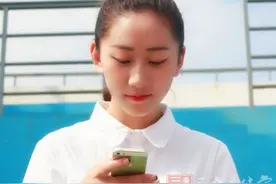 能迷得男人神魂颠倒的3大生肖女图片
