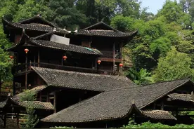 结婚反而要哭？看她们哭得死去活来，这个民族的习俗叫人跌破眼镜图片