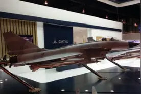 投石问路——歼-10出口型FC-20公开彰显中国进军高端战机图片