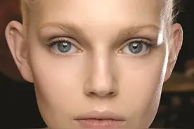 秒变女神 10款好用的遮瑕膏图片