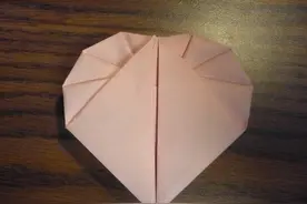 你的这些第一次都给了谁？图片