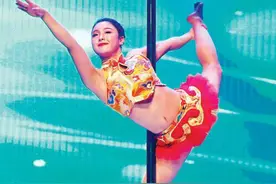 临泉好人胡思圆： 愿为临泉杂技添新彩图片