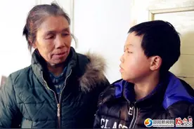 绥宁县68岁老奶奶唐六玉靠拾荒艰难撑起六口之家图片