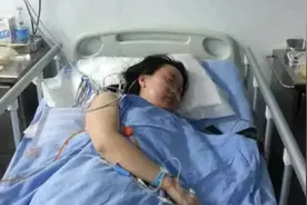 独家 | 哈尔滨脑出血女医生未度过危险期，治疗资金充足图片