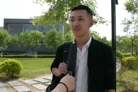 如果你的前任邀请你参加婚礼，你会答应去吗？视频封面