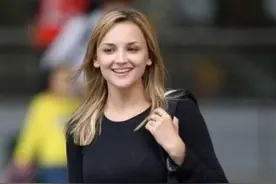 首富比尔盖茨女儿照片及资料曝光 比尔盖茨女儿叫什么名字几岁了图片